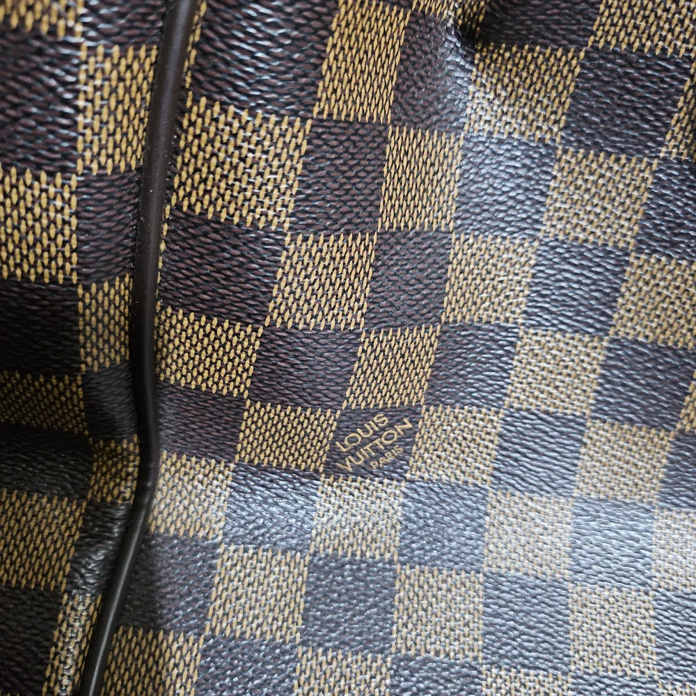 Checkered Brown Handbag - Picture 4 of 11